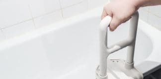 Fürdőszobai baleset – előzzük meg! furdoszobai baleset