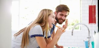 A párkapcsolatok veszélyforrása a fürdőszoba? Fürdőszoba