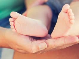 Gyerekbiztos lakás, hogy mindenki nyugodt legyen Adorable Newborn Baby