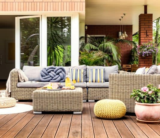 Kerti bútor kisokos: hogyan válasszunk megfelelőt?