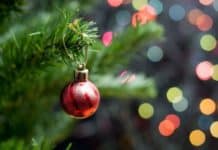 Műfenyő karbantartása okosan Műfenyő karbantartása okosan