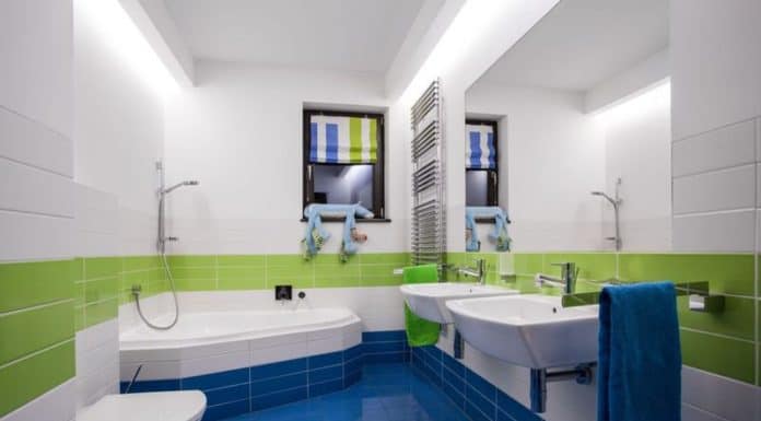 Ezekkel a színekkel teheted hangulatossá a fürdőt EZEKKEL A SZÍNEKKEL TEHETED HANGULATOSSÁ A FÜRDŐT