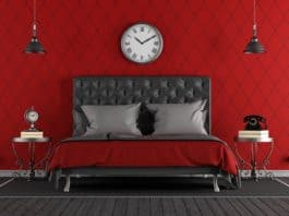 A piros színű hálószoba felér egy átokkal? A PIROS SZÍNŰ HÁLÓSZOBA FELÉR EGY ÁTOKKAL?