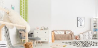 Így selejtezd ki a felesleges játékokat – akkor is, ha a gyerek szinte mindenhez ragaszkodik ÍGY SELEJTEZD KI A FELESLEGES JÁTÉKOKAT – AKKOR IS, HA A GYEREK SZINTE MINDENHEZ RAGASZKODIK